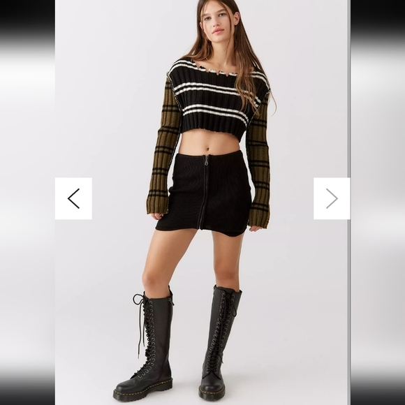 NWT Urban Outfitters Iman Zip Front Mini Skirt Black  Extra Small - Picture 8 of 8